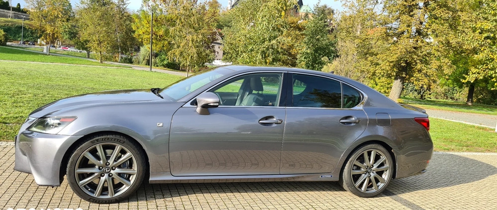 Lexus GS cena 93000 przebieg: 162000, rok produkcji 2012 z Sandomierz małe 326